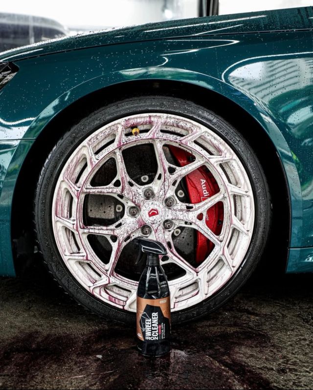 Q2M Wheel Cleaner est le produit idéal pour un entretien courant de vos jantes quelque soit leur finition.
Ce nettoyant jantes, sous forme de gel, adhère extrêmement bien à la surface, détache et dissout la poussière de freins.
—————————
📦 Livraison gratuite dès CHF 99.- d’achats !
—————————
📍 : La Maillarde 11, 1680 Romont
🛒 : www.detailingavenue.ch
📨 : info@detailingavenue.ch
📞 : 079 527 96 91