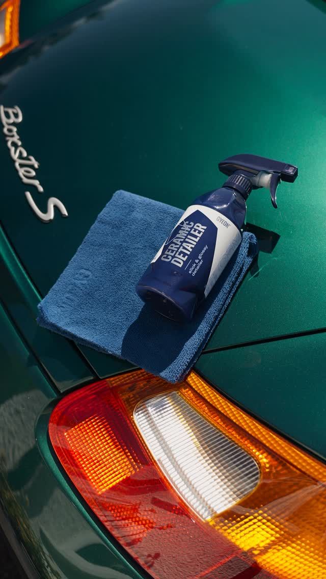 Boostez la brillance et la protection de votre véhicule avec le Q2M Ceramic Detailer ! Facile à appliquer, il renforce l’effet hydrophobe et sublime la finition en quelques instants. Idéal pour l’entretien des protections céramiques.
—————————
📦 Livraison gratuite dès CHF 99.- d’achats !
—————————
📍 : La Maillarde 11, 1680 Romont
🛒 : www.detailingavenue.ch
📨 : info@detailingavenue.ch
📞 : 079 527 96 91